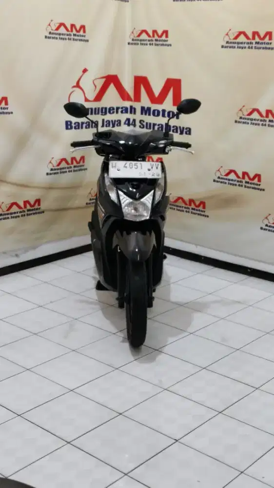 Honda Beat fi Tahun 2013 warna hitam glossy