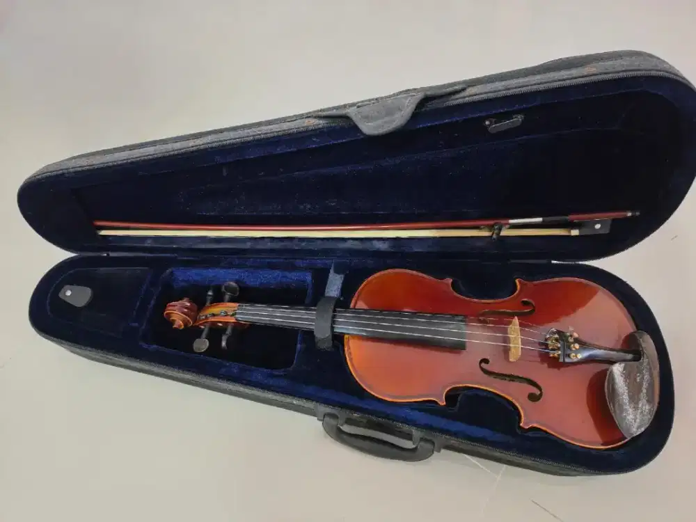 Preloved biola 4/4 Phoenix Brand Violin