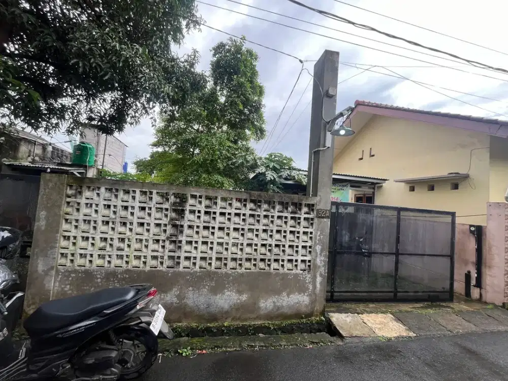 Rumah LT 185 Siap Huni 8 Menit ke Living Plaza Pamulang J-44621