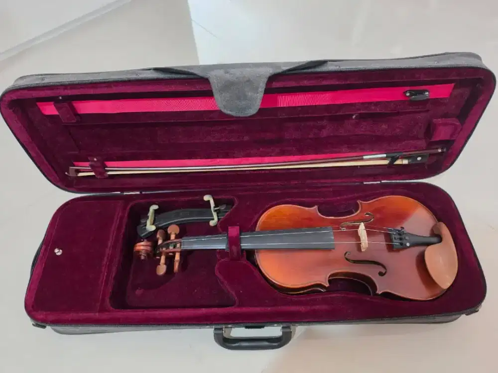 Preloved biola 4/4 Scoot Cao