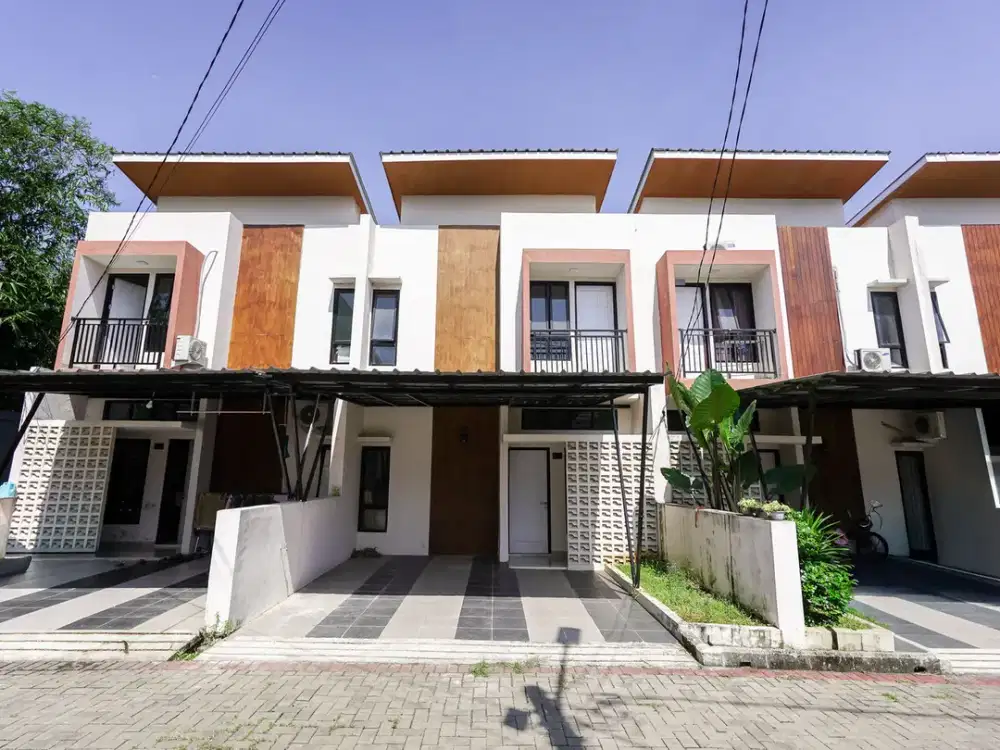 Rumah 2 Lt Cantik 15 Mnt ke Plaza Metropolitan Dibantu KPR J-45616