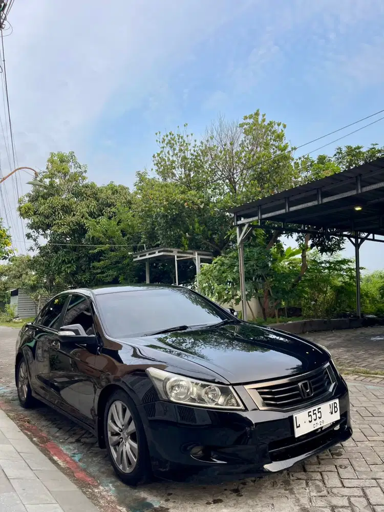 Honda Accord 2010 Bensin