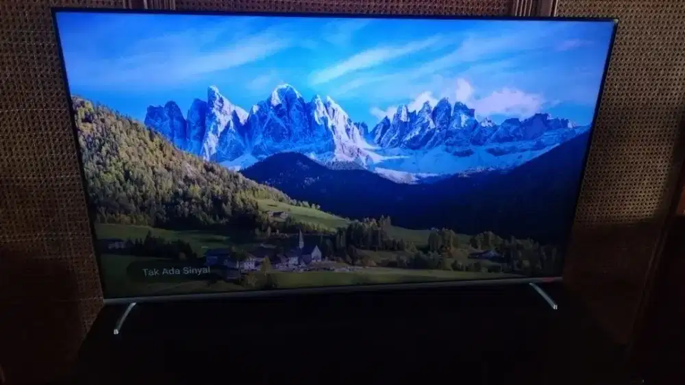 Di Jual  Coocaa Android tv 50 ins dan di jual cepat