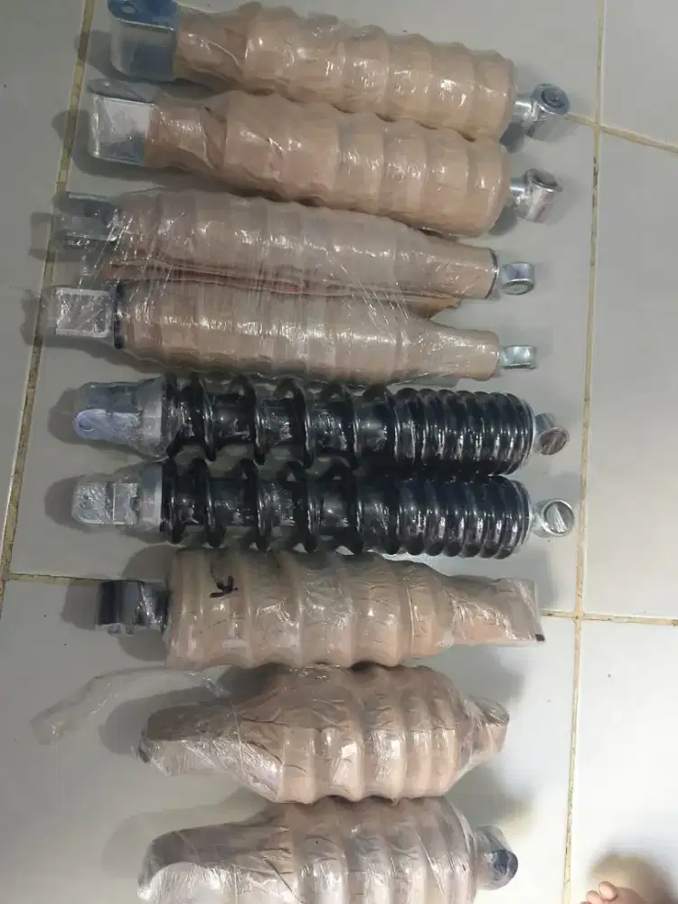 Smua jenis shokbleker ada dari honda..yamaha.