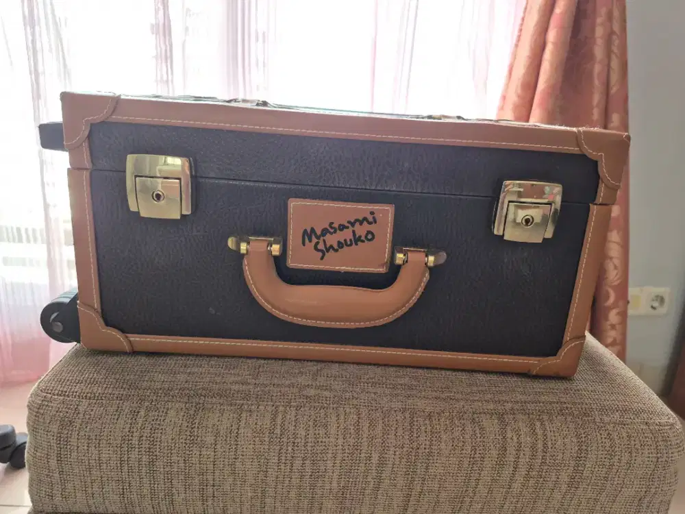 Koper Makeup Masami Shuoko