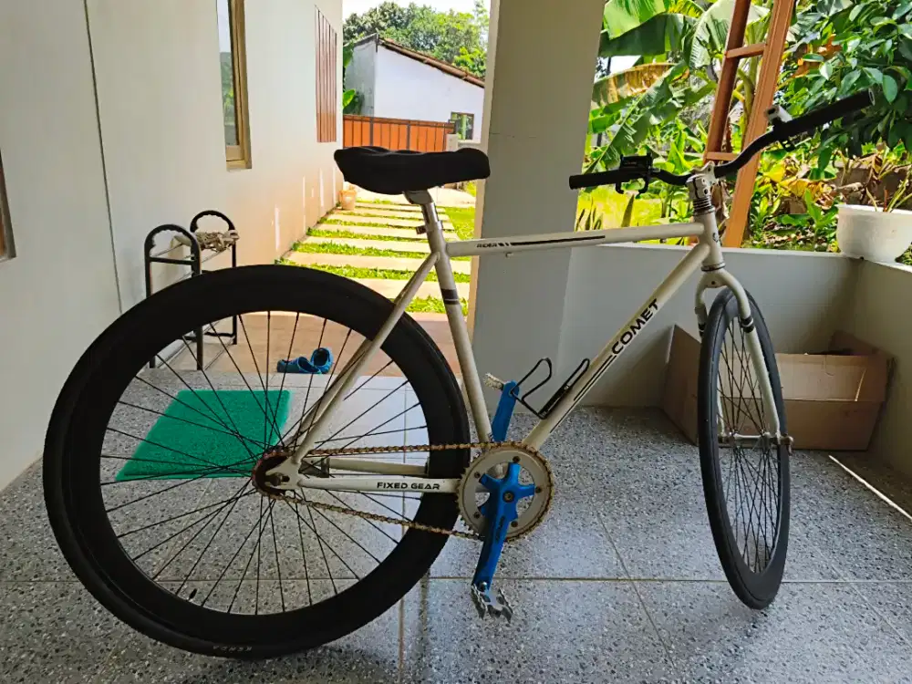 JUAL BU : Sepeda fixie / roadbike