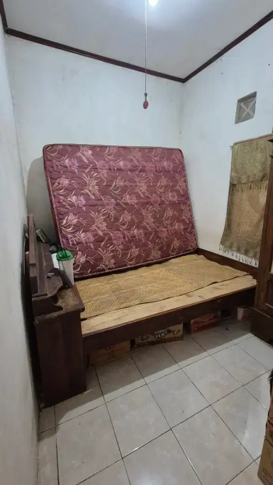 DIPAN KASUR JATI MUDA (NOM) 180x200