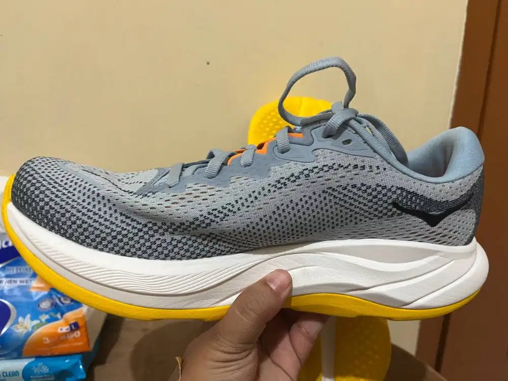 Hoka Rincon 4 Wide Men's Running - Drizzle / Nautical Dusk size uk 8 /