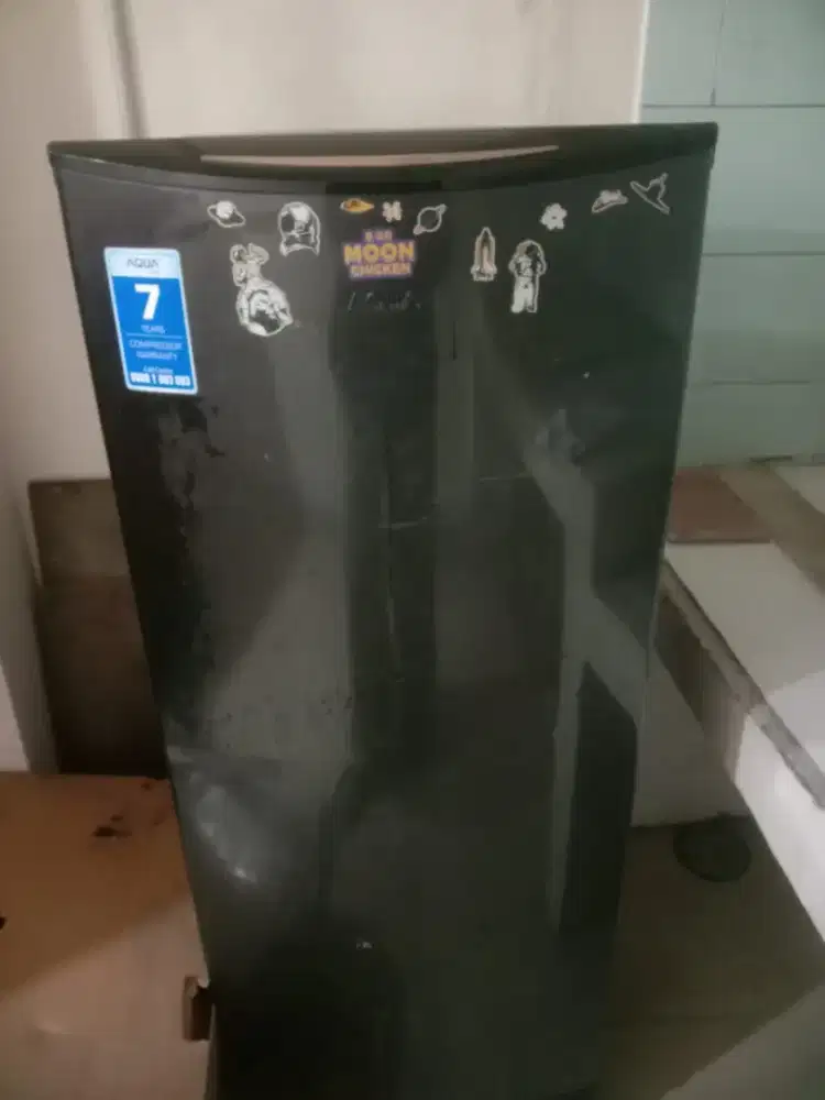 Kulkas Aqua 1 pintu dijual murahhh