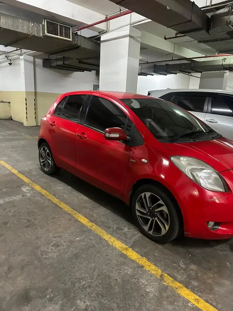 dijual Yaris dari tangan pertama