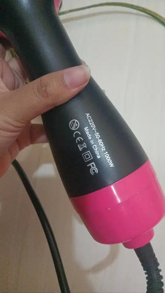 blowdry bisa hairdy sama lurusin dan blow rambut