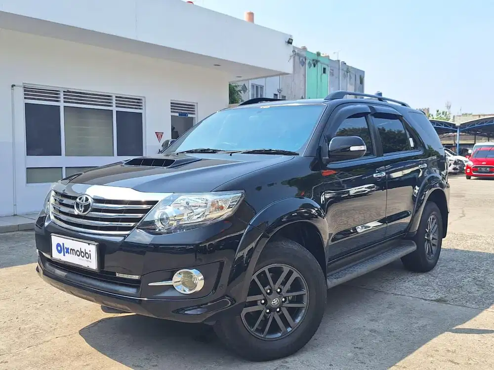 DP RENDAH - Toyota Fortuner 2.5 G Solar-MT 2015