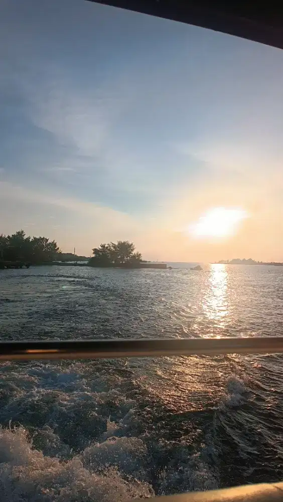 Dibutuhkan Asisten Rumah Tangga