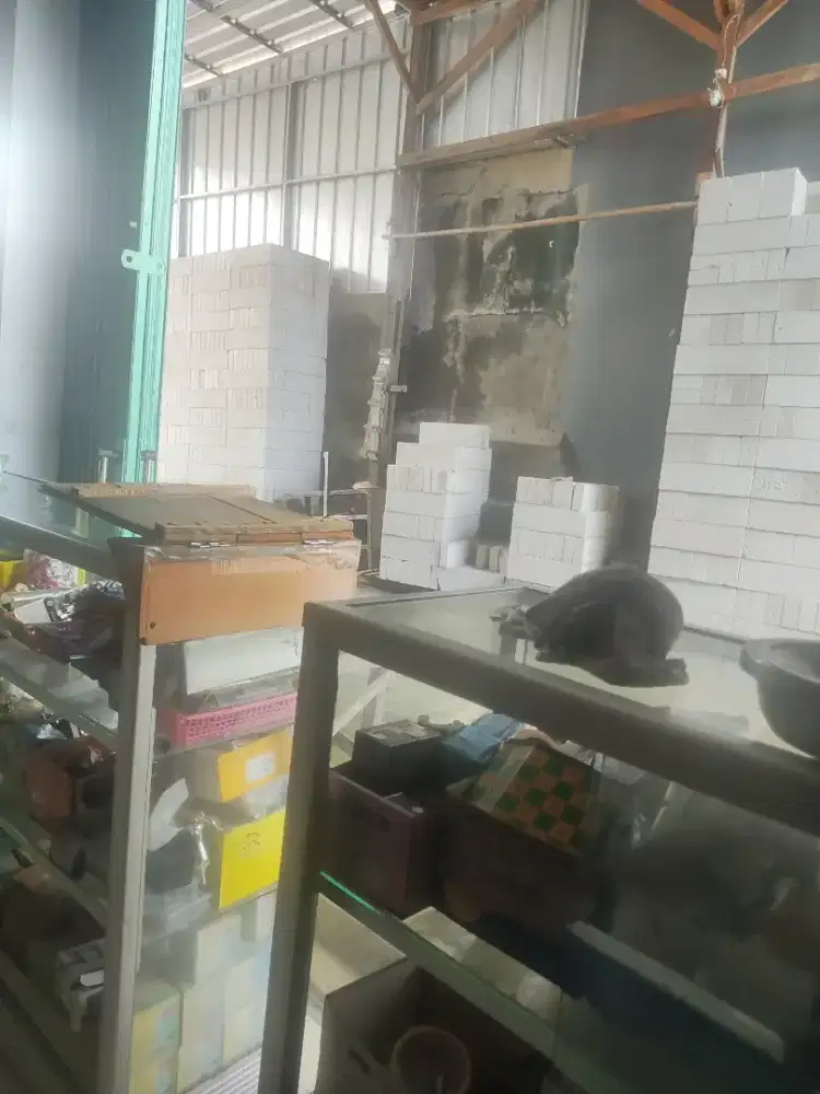 Lowongan supir utk toko material