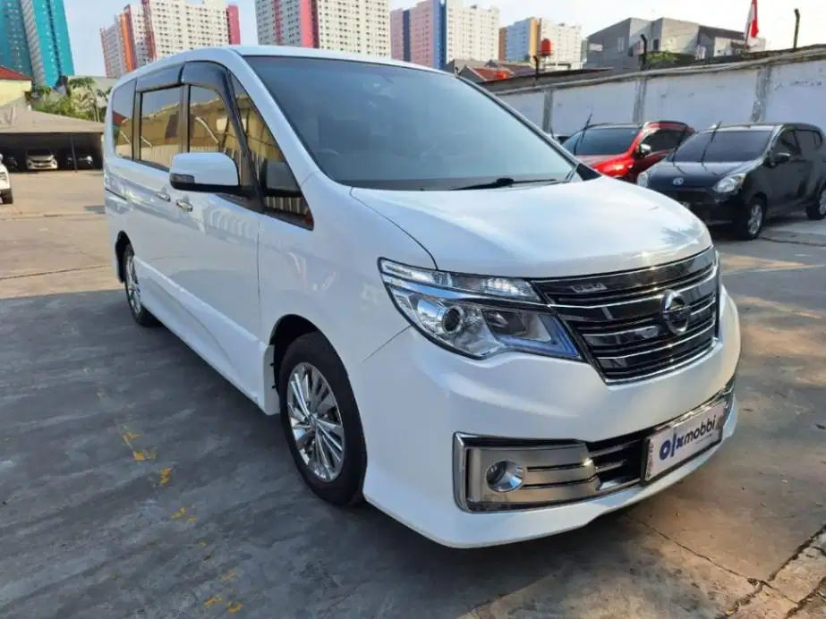 DP MURAH Nissan Serena 2.0 Highway Star Autech Panaromic AT 2018 CWZNB