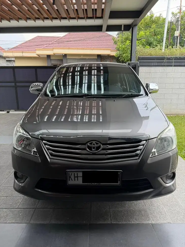 Toyota Innova G 2.0 tahun 2013 second