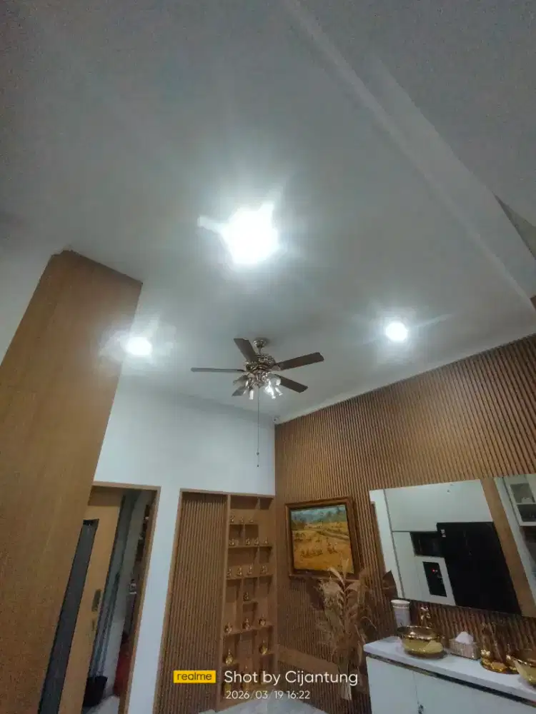 Elektronik lampu white di plafon gypsum murah siap jasa pasang