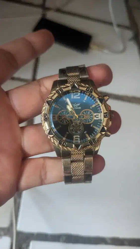 JAM TANGAN PRIA ZHOWE