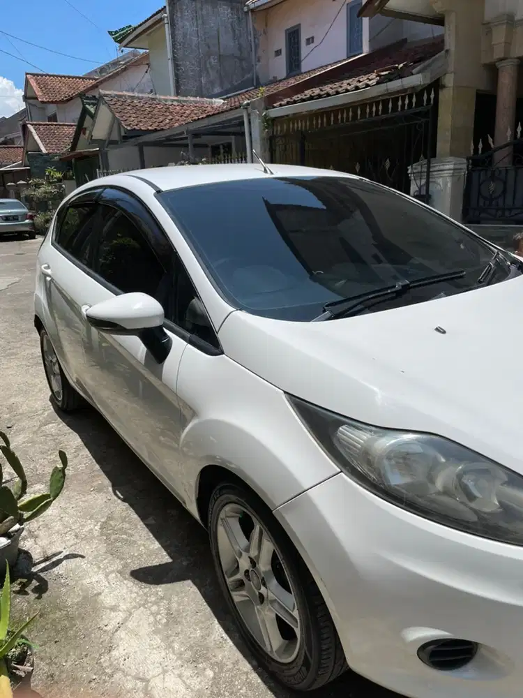 Ford Fiesta 2012 Bensin