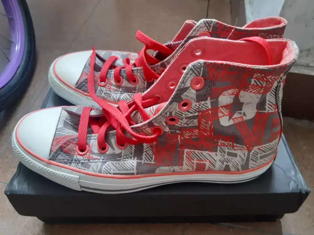 Sepatu converse CTAS HI PRINT MOTIF CANVAS original