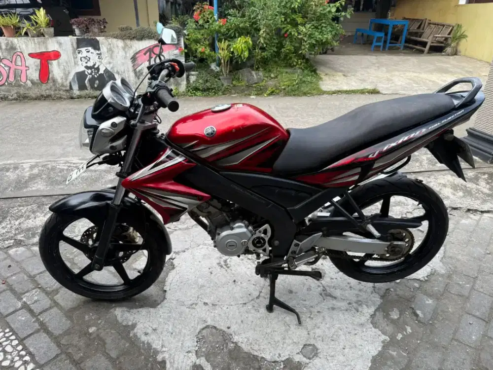Yamaha Vixion THN 2014 plat AB sleman