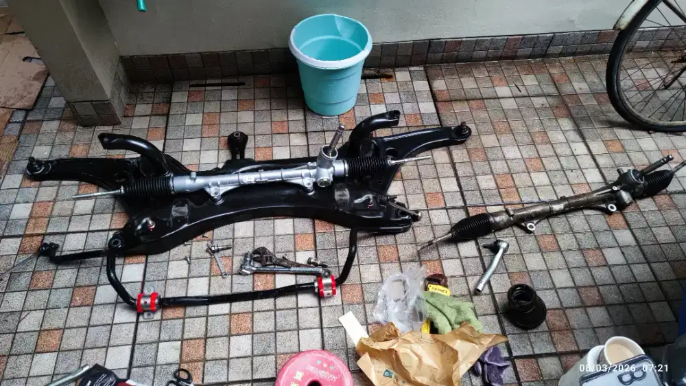 Dijual racksteer mitsubishi expander