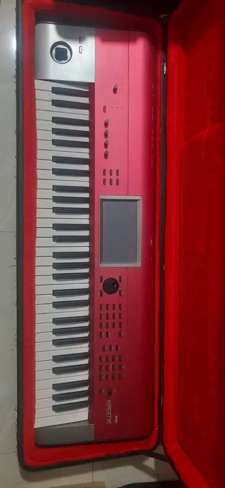 Korg Krome 61 Keyboard Workstation - Red - Like New