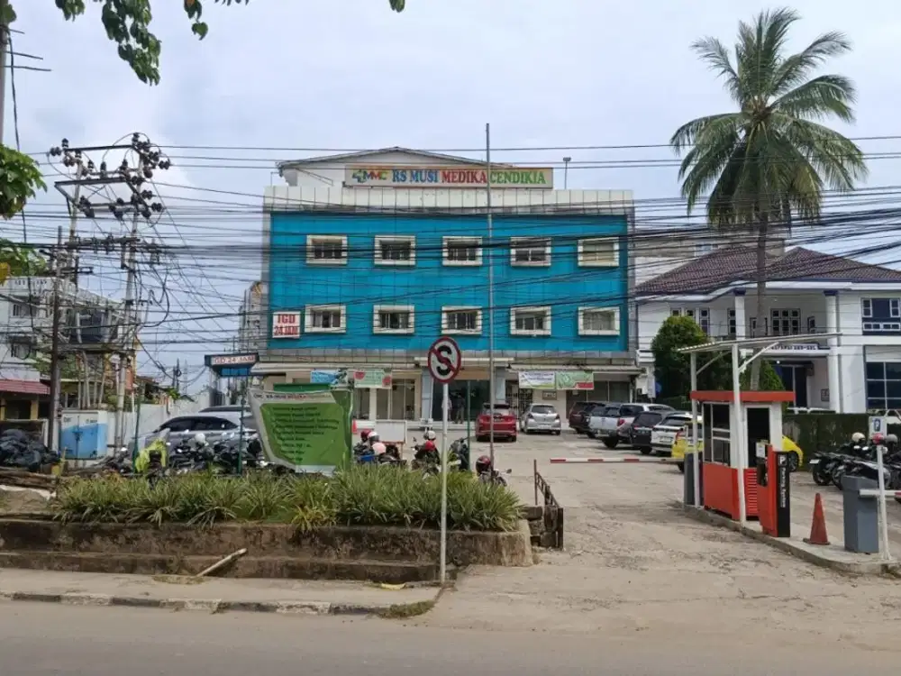 Dijual Gedung Rumah Sakit Jalan Demang Lebar Daun Palembang