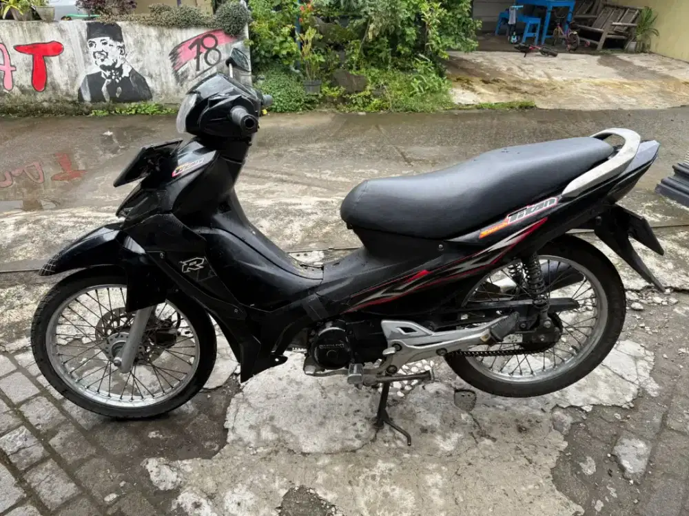 Suzuki Titan THN 2010 plat AB sleman