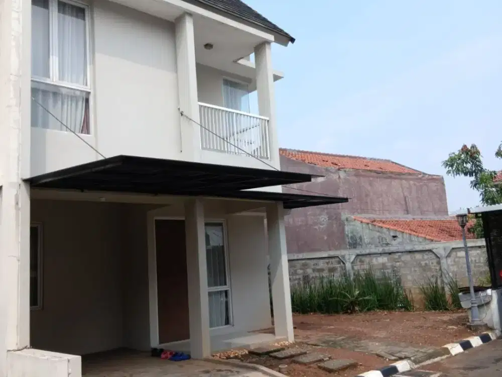 RUMAH POJOK BAGUS SIAP HUNI DALAM CLUSTER STRATEGIS di JURANG MANGU BINTARO