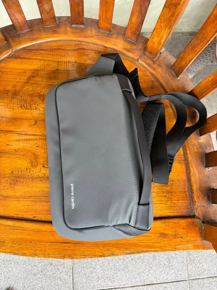 Tas Selempang/Sling Bag Pierre Cardin