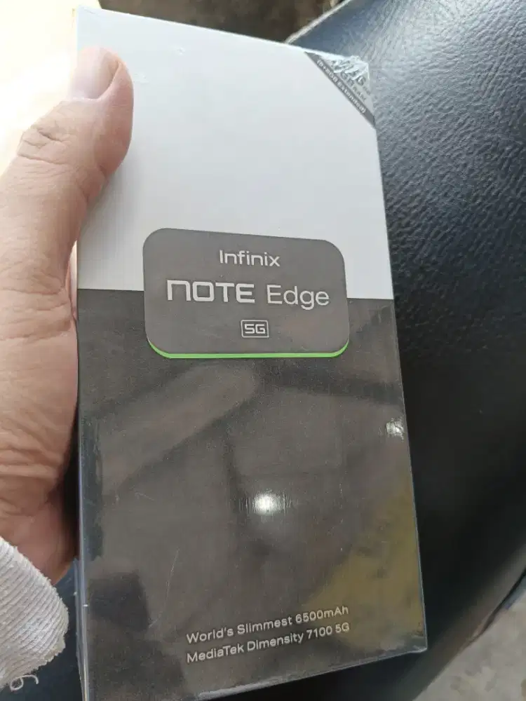 Infinix edge 5g 8/256 hitam manis semurah emping