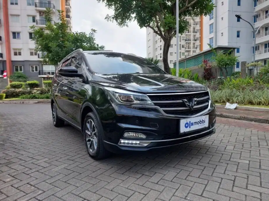 DP MURAH Wuling Cortez 1.8 L Lux AMT Bensin-AT 2018  CNRXB