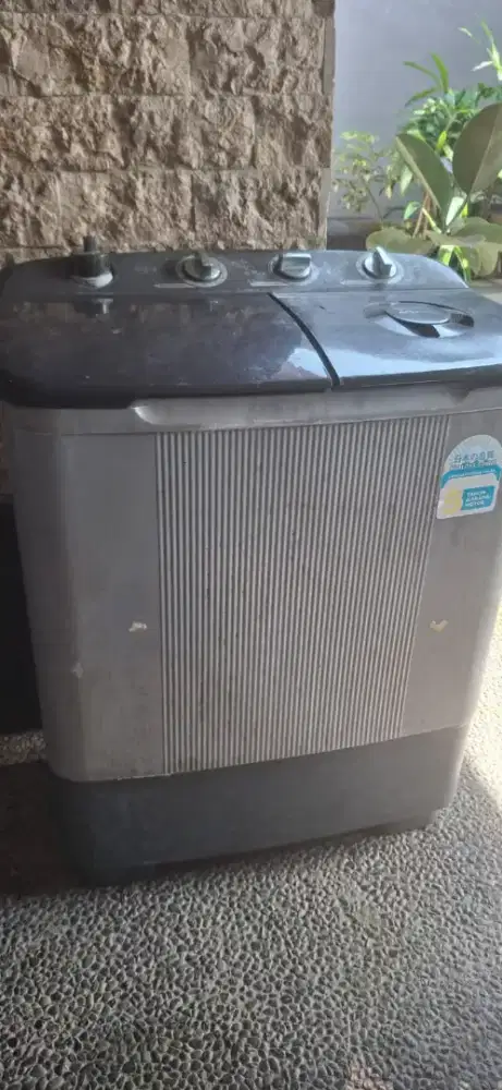 Mesin cuci sanken 2 tabung 7kg