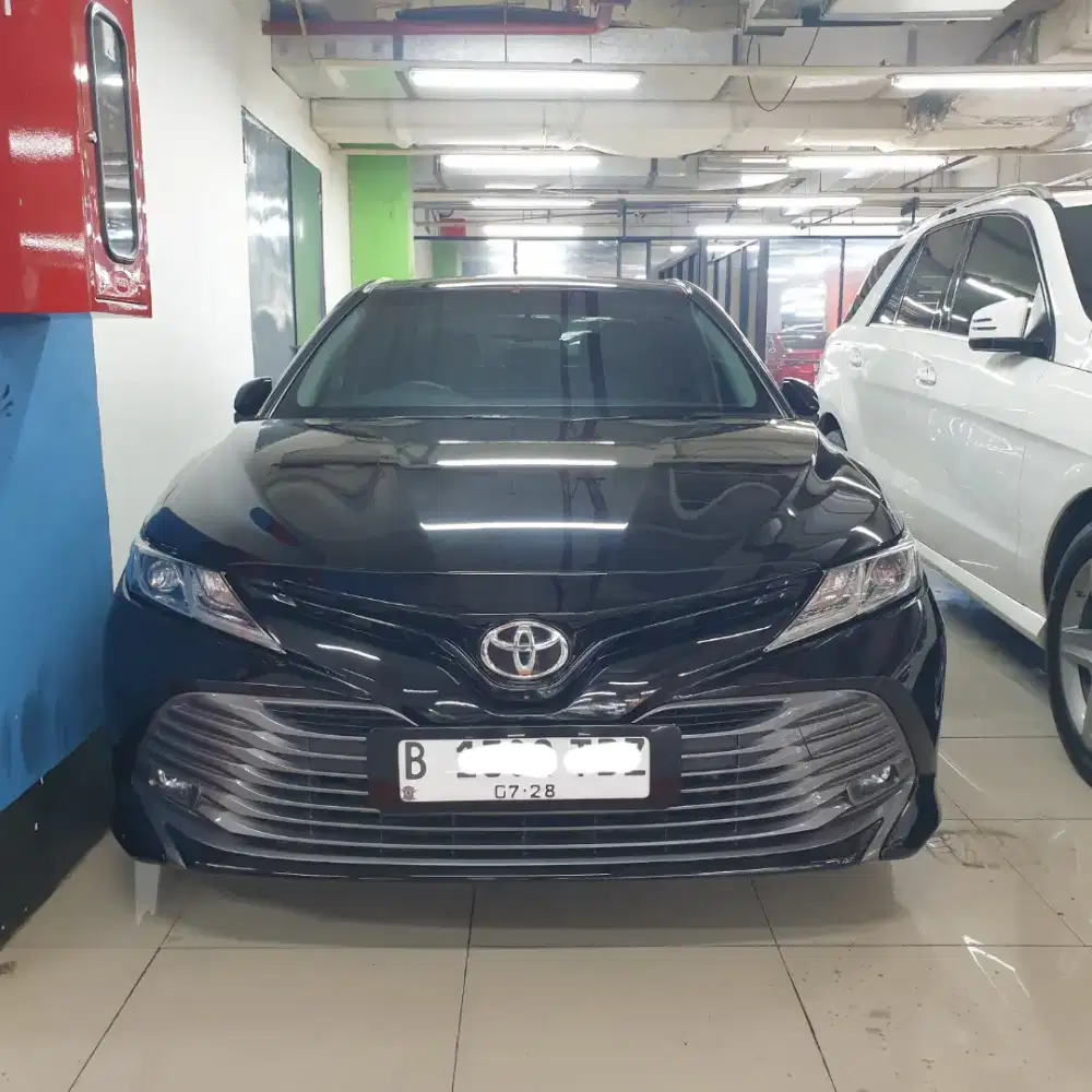(Cash/credit) Camry 2.5 V 2020