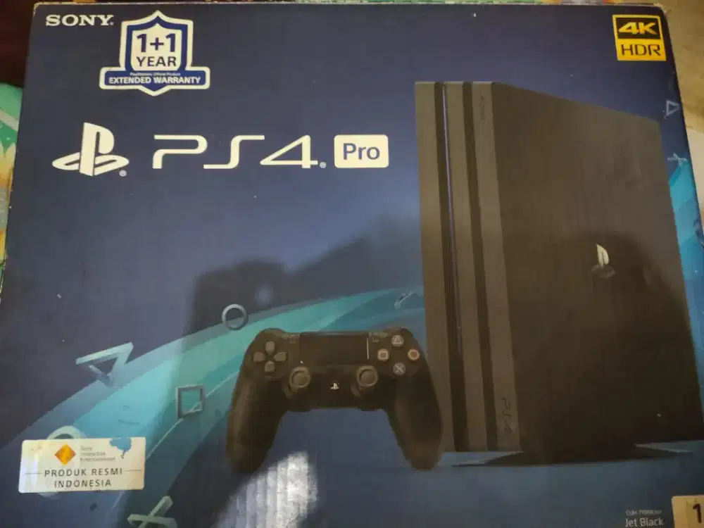 PlayStation 4 Pro (PS4 PRO)