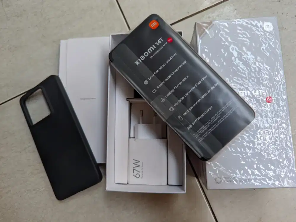 Xiaomi mi 14T 12/512 + 1juta naik spek