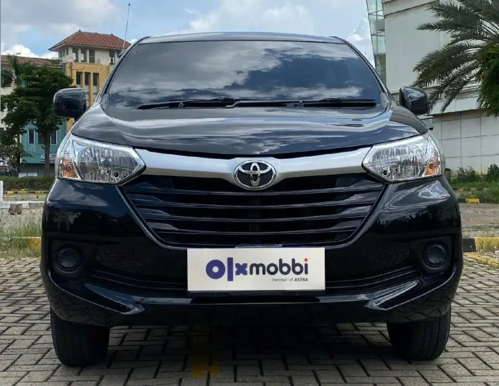 TDP 5,JT, Toyota Avanza 1.3 E STD Bensin-AT Hitam 2017