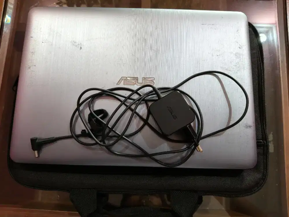 Laptop Asus Vivobook Max X441M