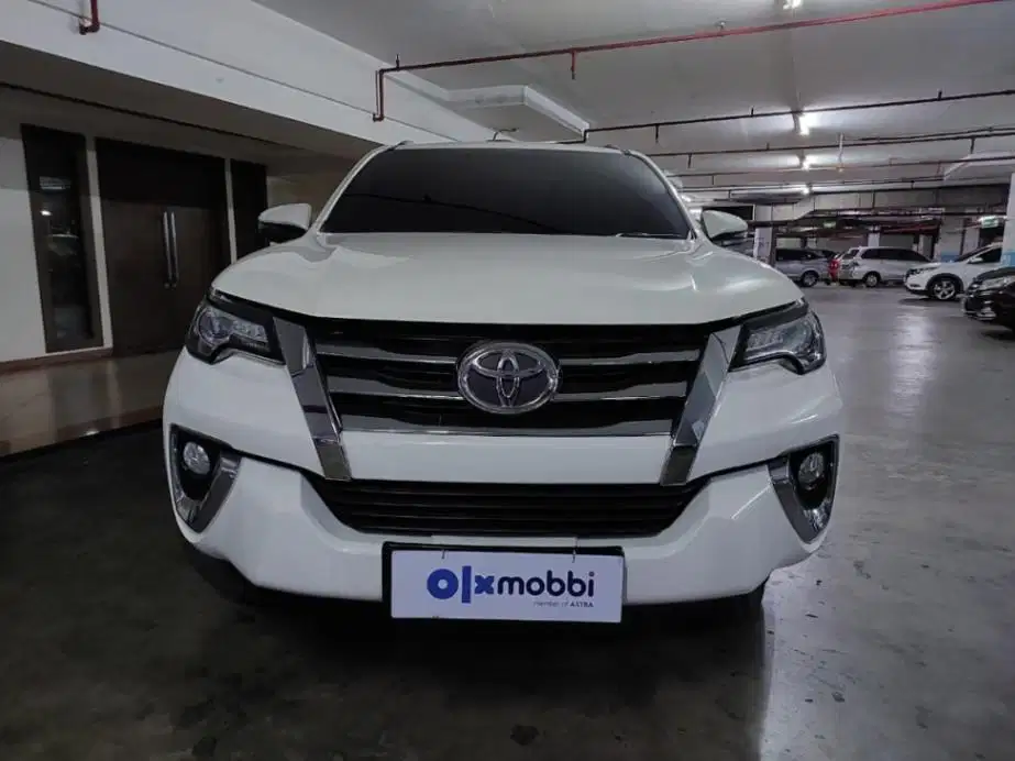 TDP 20JT, Toyota Fortuner 2.4 VRZ Solar-AT Hitam 2020