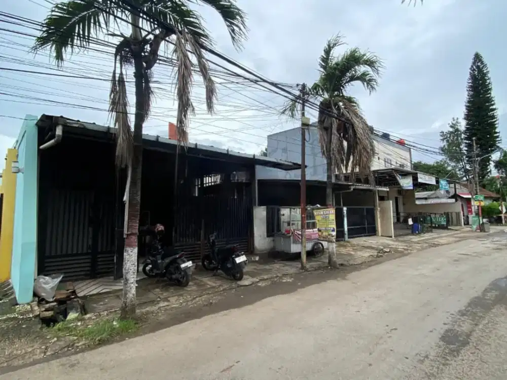 RUMAH PINGGIR JALAN TANAH LUAS COCOK UNTUK KANTOR SELANGKAH ke STASIUN LRT CIKUNIR BEKASI