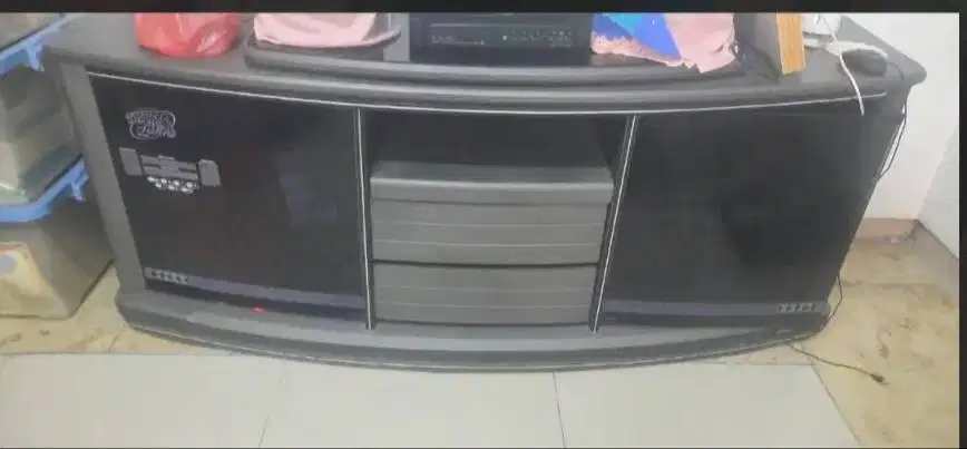 Dijual bekas meja TV