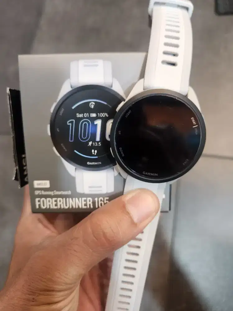 Garmin Forrunner 165 resmi Indonesia kondisi istimewa