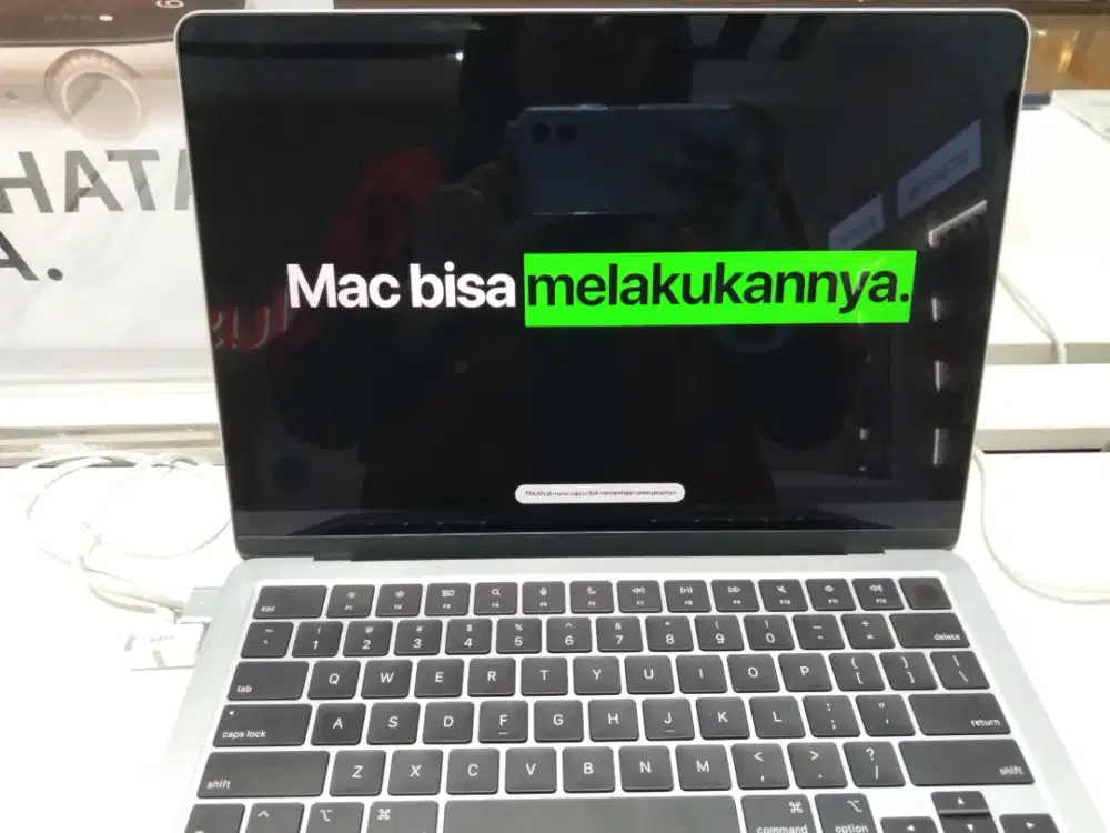 MacBook Air 13inci