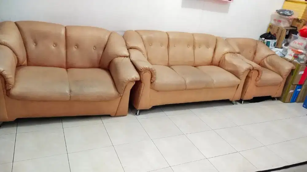 PERABOTAN RUMAH TANGGA