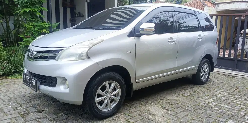 Toyota Avanza 2012 Bensin