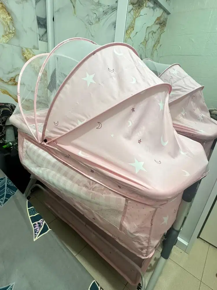TEMPAT TIDUR BAYI