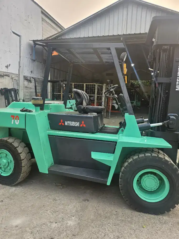 Forklift 7 Ton Mitsubishi kondisi istimewa