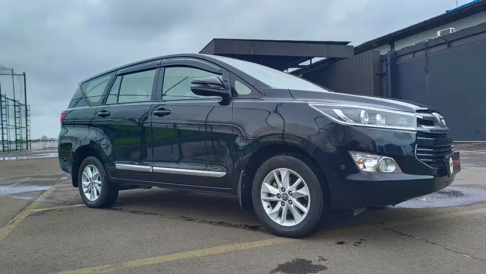 TOYOTA INNOVA V AT DIESEL 2020 HITAM