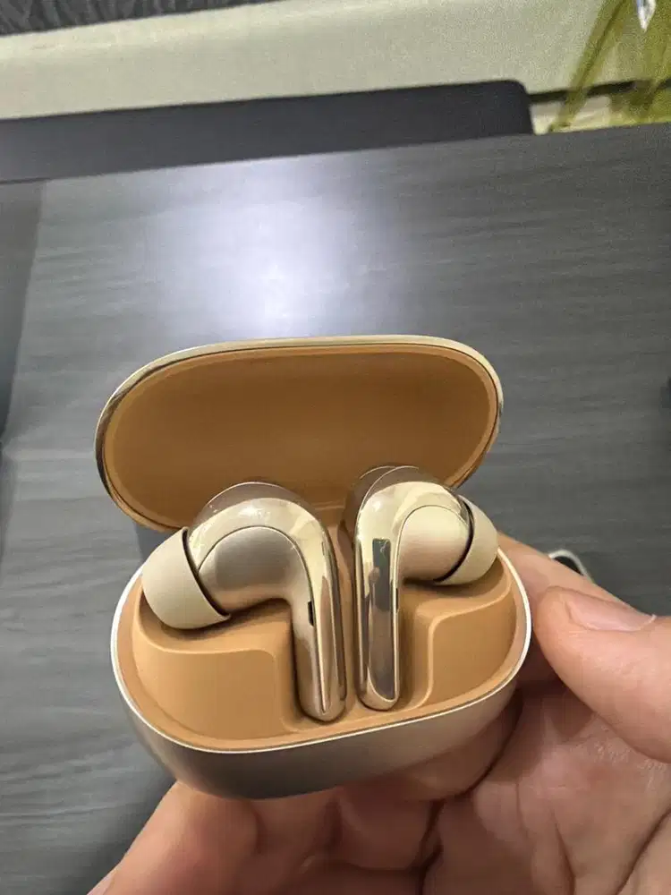 Xiaomi buds 4 pro earphone bluetooth
